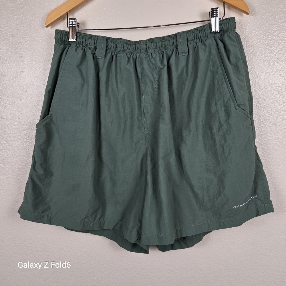 PColumbia PFG Green Nylon Fishing Hiking Swim Shorts Mesh Lined‎ Men’s L